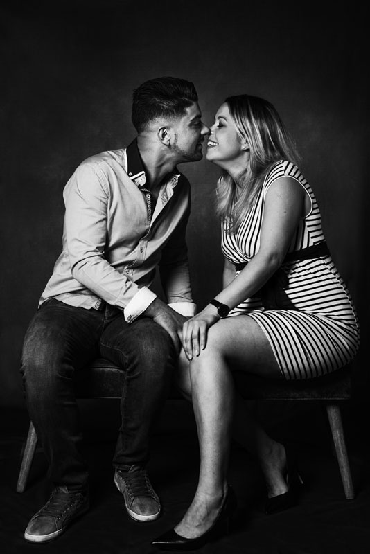 Shooting studio couple par Séb Mory photographe à Fribourg (Marly)